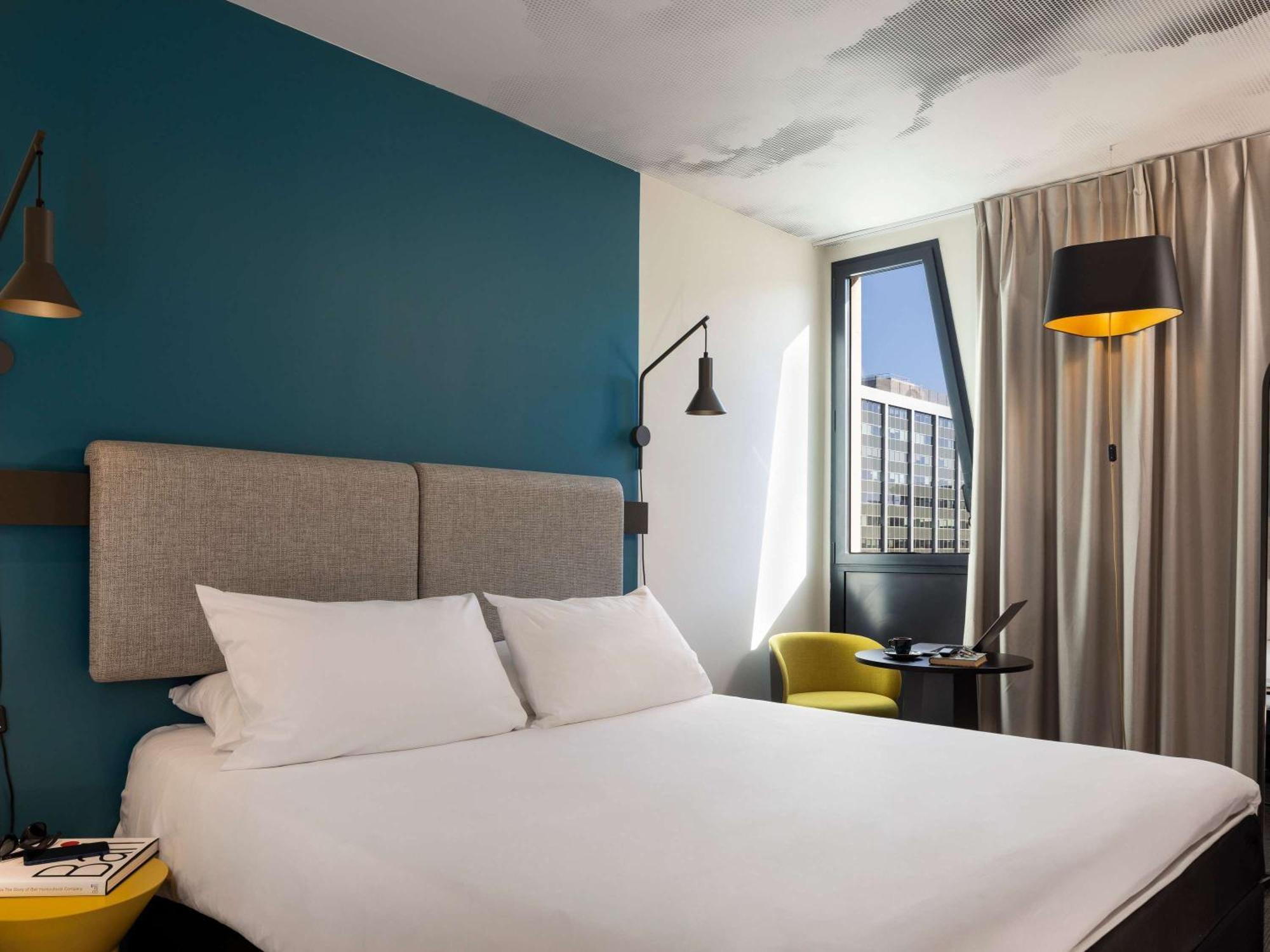 Отель Ibis Marseille Centre Euromed Экстерьер фото
